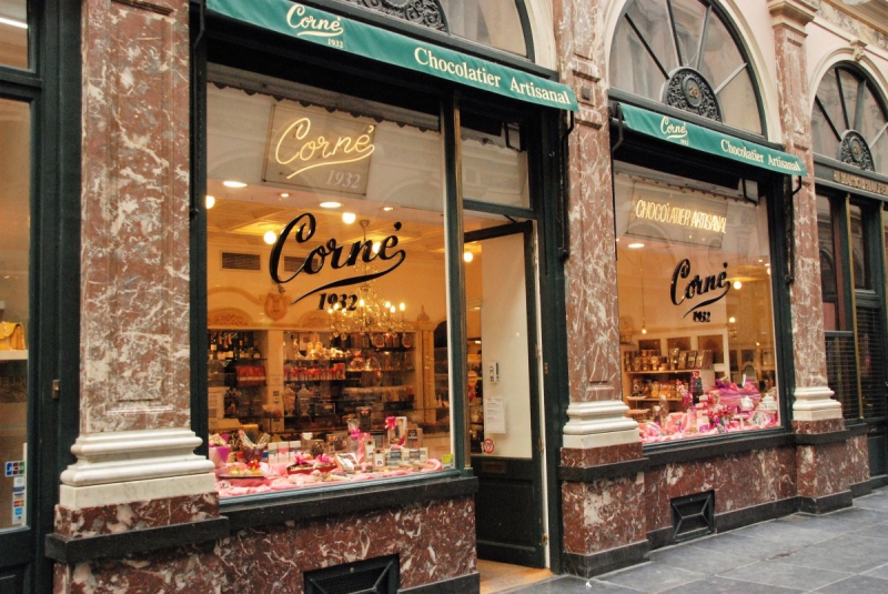 chocolaterie-VERIGNON-min_chocolate_chocolaterie_shop_luxury_chic_gallery_brussels_belgium-558146